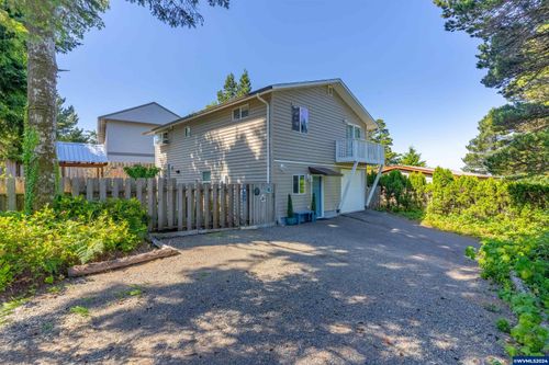 40 Wesler St, Gleneden Beach, OR, 97388 | Card Image