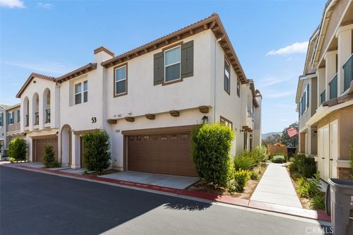 27985 Calle Casera, Temecula, CA, 92592-3054 | Card Image
