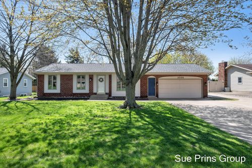 2556 Windcrest St, Jenison, MI, 49428-8726 | Card Image