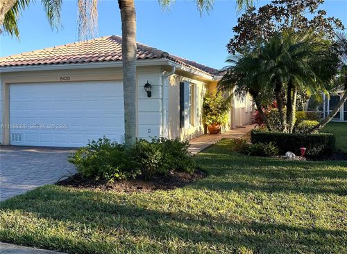 8430 Se Retreat Dr, Hobe Sound, FL, 33455-8942 | Card Image