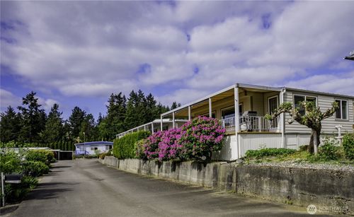 60-4805 Cushman Rd Ne, Olympia, WA, 98506-1876 | Card Image