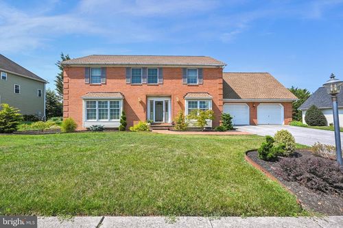 9 Wheaton Drive, LITTLESTOWN, PA, 17340 | Card Image