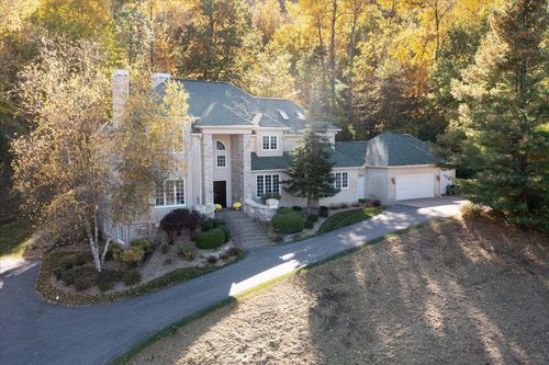 W5419 Pine Bluff Road, Shelby, WI, 54601 | Card Image