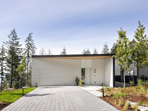 3318 Chippendale Rd, West Vancouver, BC, V7S0B7 | Card Image