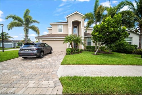 4234 Bluegrass Dr, FORT MYERS, FL, 33916-8070 | Card Image