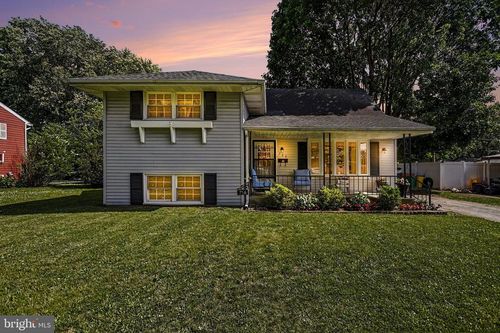 756 Fireside Rd, YORK, PA, 17404-1979 | Card Image