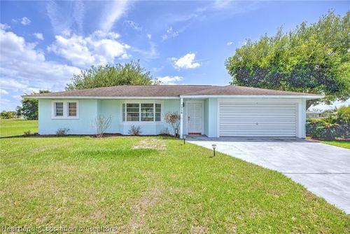 7516 Rolling Hills Rd, Sebring, FL, 33876-8071 | Card Image