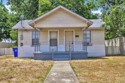 107 Quillen St, Whitesboro, TX, 76273-1629 | Card Image