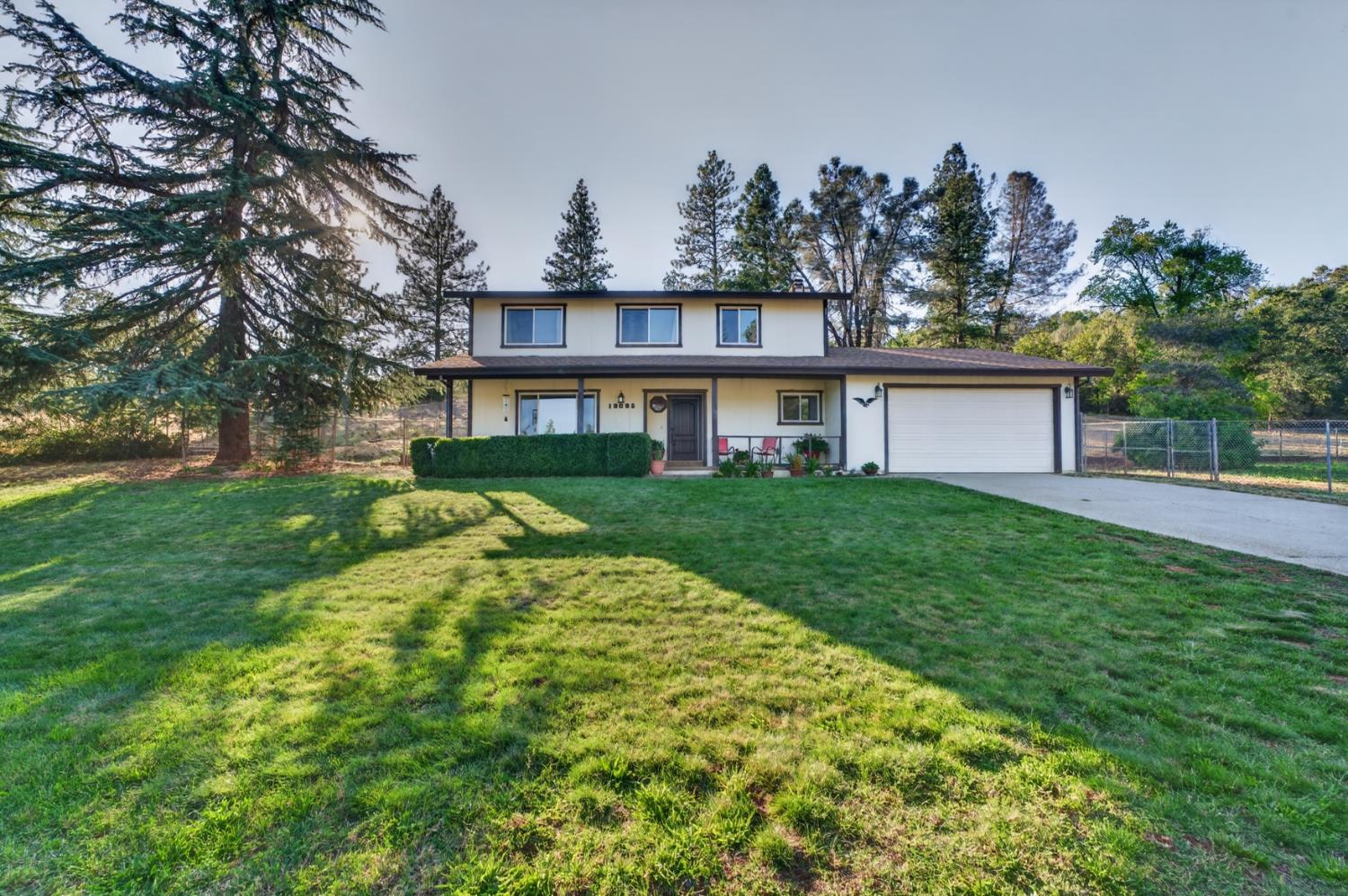 Residential in Applegate