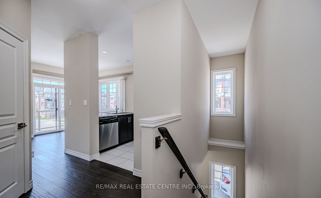1 Cheps Lane, House attached with 3 bedrooms, 2 bathrooms and 1 parking in Ancaster ON | Image 7