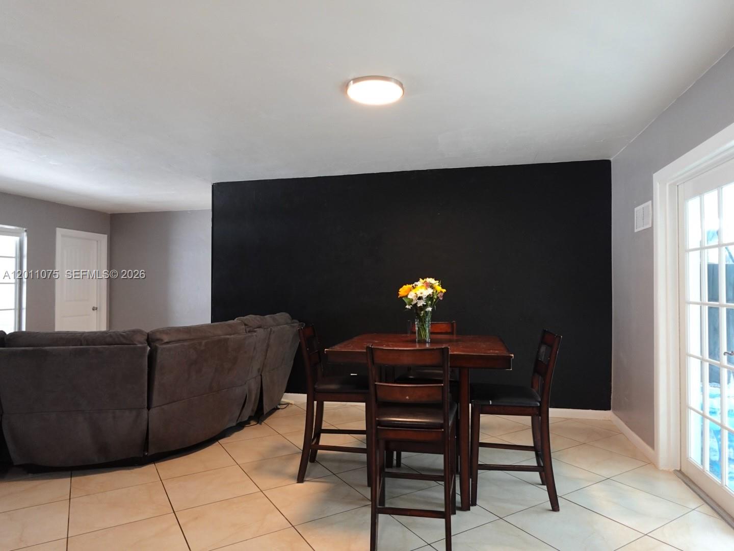 Residential in Hollywood 5