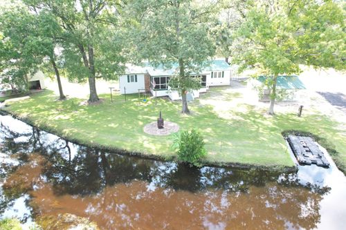 538 Castlebury Rd, Walterboro, SC, 29488-7252 | Card Image