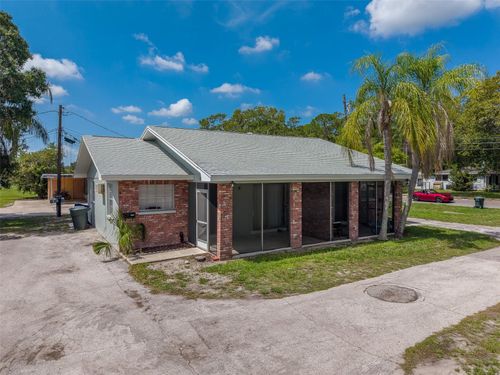153 New York Ave, Dunedin, FL, 34698-8430 | Card Image