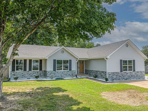 102 Charles Latham Dr, Jackson, TN, 38301-9008 | Card Image