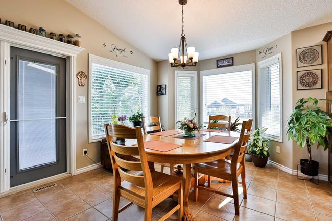 29 Sixmile Road S, House other with 5 bedrooms, 3 bathrooms and 4 parking in Lethbridge AB | Image 6