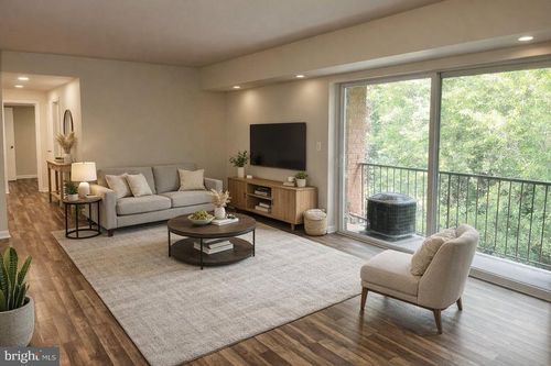 apt-402-2656 Bowen Rd Se, WASHINGTON, DC, 20020-6614 | Card Image