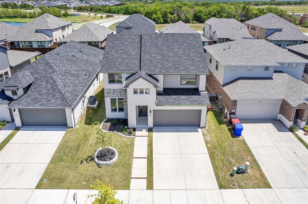 Village Falls Ln, Royse City, TX 75189