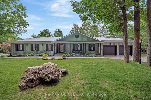 260 Douglas Rd, Madoc, ON, K0K2K0 | Card Image