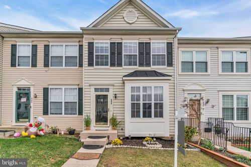 435 Ginkgo Terrace Ne, LEESBURG, VA, 20176 | Card Image