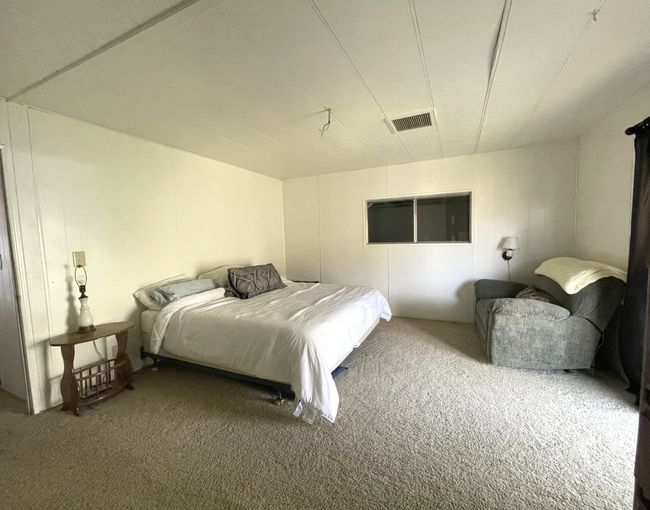 Primary Bedroom | Image 18