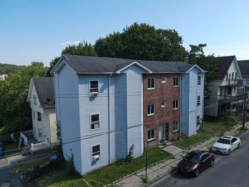 132 Easton Avenue, Waterbury, CT, 06704 | Card Image
