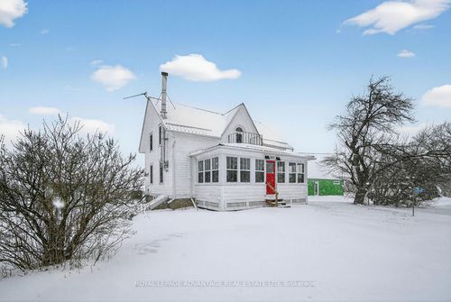 3183A Thousand Acre Rd, Portland, ON, K0G1V0 | Card Image