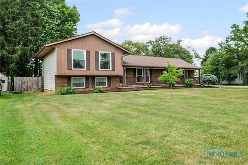 24181 W James Ridge Rd, Millbury, OH, 43447-9506 | Card Image