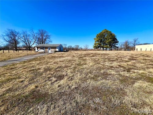 109 Eiler Rd, Belleville, IL, 62223-2504 | Card Image