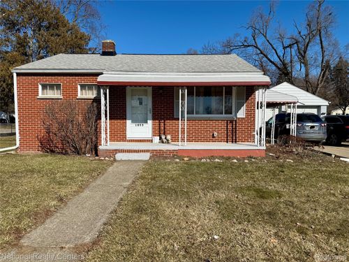 1055 E Cross St, Ypsilanti, MI, 48198-3986 | Card Image