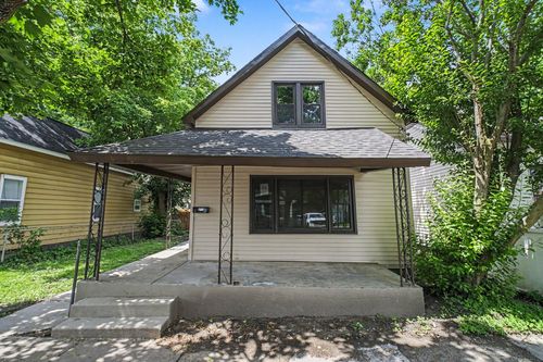 651 Mcreynolds Ave Nw, Grand Rapids, MI, 49504-5155 | Card Image