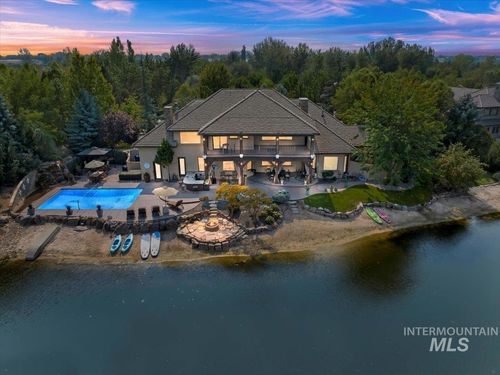 480 E Laguna Shore Ln, Eagle, ID, 83616-7069 | Card Image
