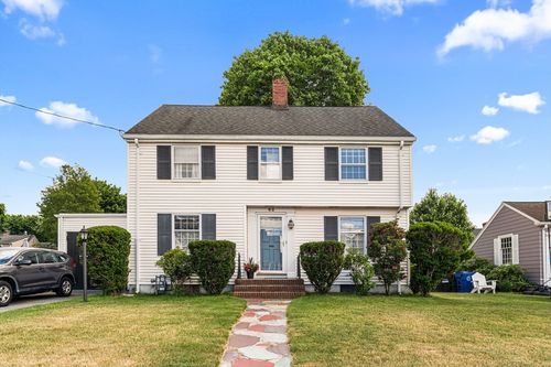 62 Princeton Rd, Arlington, MA, 02474-8253 | Card Image