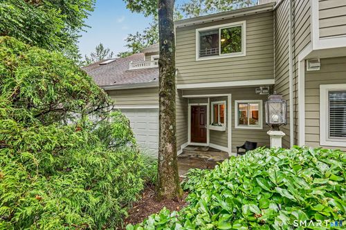 1b-333 Palmer Hill Rd, Riverside, CT, 06878-1041 | Card Image