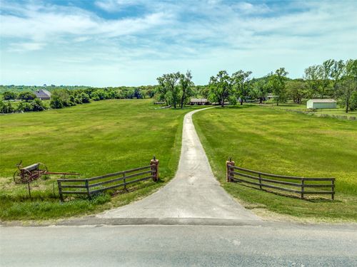 1905 County Road 913, Joshua, TX, 76058-4647 | Card Image