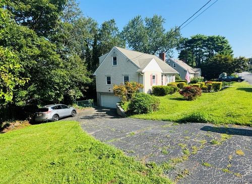 29 S Mortimer Ave, Elmsford, NY, 10523-3754 | Card Image