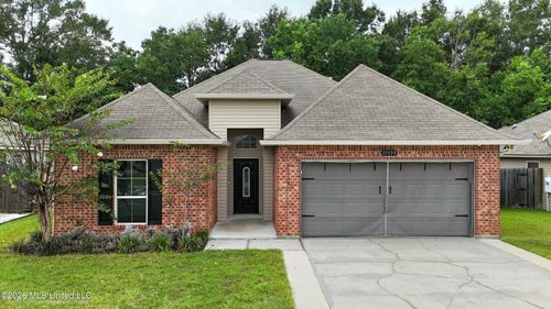15139 Clemson Avenue, Gulfport, MS, 39503 | Card Image