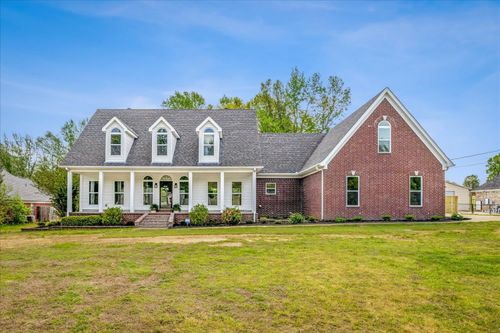 432 Tipton Lake Cir W, Millington, TN, 38053-8926 | Card Image