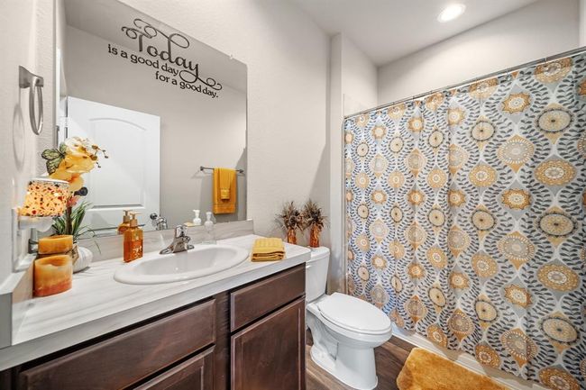 Bathroom for Secondary Room #2 | Image 10