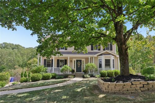 212 Cumberland Dr, Seven Fields, PA, 16046-8004 | Card Image