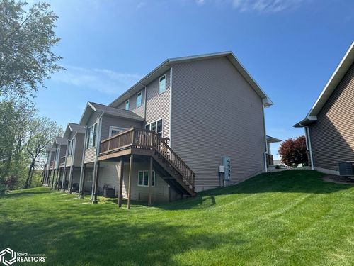 5186 Turnberry Ct, Burlington, IA, 52601-2505 | Card Image