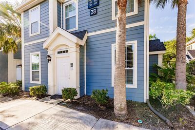 102 - 5601 Rosehill Road, Condo with 2 bedrooms, 2 bathrooms and null parking in Sarasota FL | Image 2