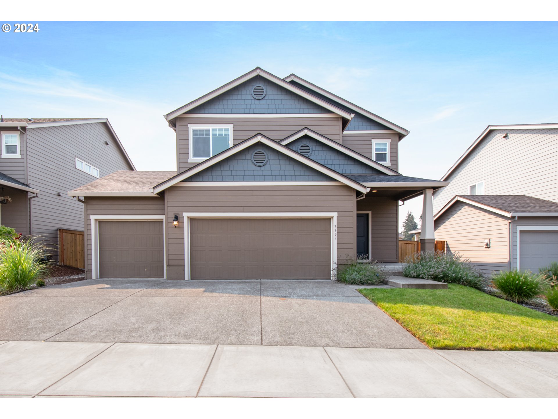 Cherry Grove Way, Ridgefield, WA 98642