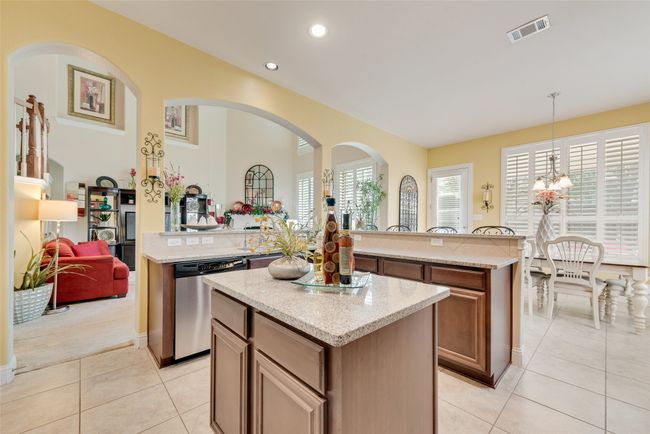 6709 Natures Way, House other with 4 bedrooms, 3 bathrooms and null parking in Dallas TX | Image 23