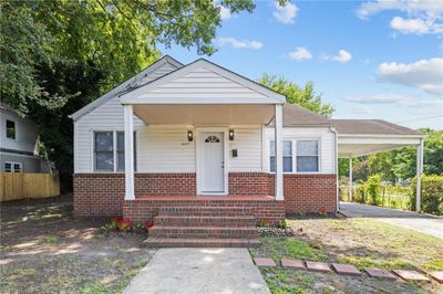 1237 Portsmouth Boulevard, House other with 3 bedrooms, 2 bathrooms and null parking in Portsmouth VA | Image 2