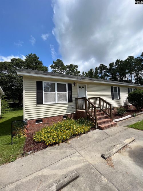 2448 Watson St, Elgin, SC, 29045-8815 | Card Image