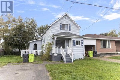 119 Chestnut St, Home with 4 bedrooms, 2 bathrooms and null parking in Sault Ste. Marie ON | Image 1