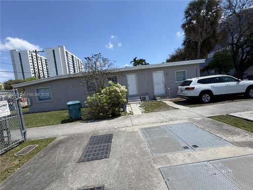 10793 Sw 6th St, Miami, FL, 33174-1658 | Card Image