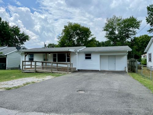 105 S Iris Drive, Hopkinsville, KY, 42240 | Card Image