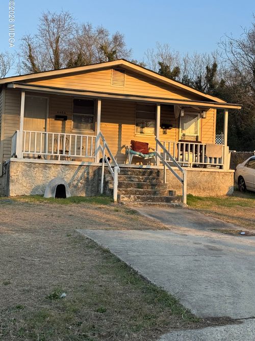 660 Lilly Ave, Macon, GA, 31204-6043 | Card Image