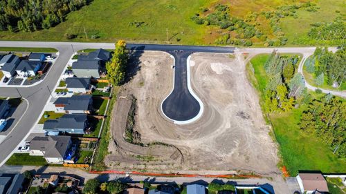 {{alt}} | Card Image